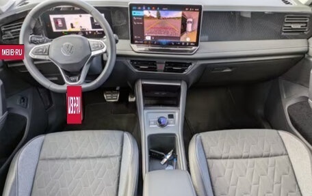 Volkswagen Tiguan, 2024 год, 5 627 007 рублей, 5 фотография
