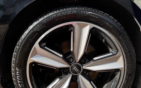 Audi A4, 2019 год, 2 000 000 рублей, 29 фотография