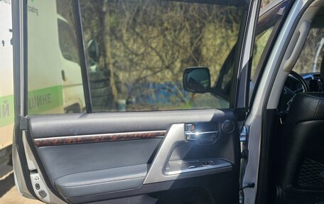 Toyota Land Cruiser 200, 2013 год, 3 300 000 рублей, 17 фотография