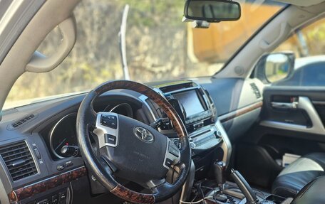 Toyota Land Cruiser 200, 2013 год, 3 300 000 рублей, 14 фотография