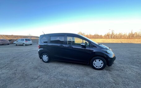 Honda Freed I, 2009 год, 910 000 рублей, 3 фотография