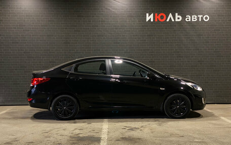 Hyundai Solaris II рестайлинг, 2013 год, 890 000 рублей, 4 фотография