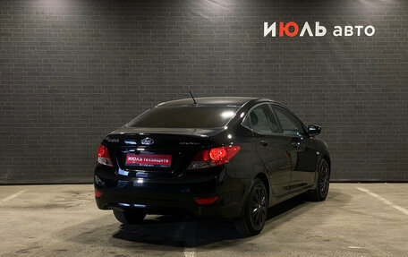 Hyundai Solaris II рестайлинг, 2013 год, 890 000 рублей, 5 фотография