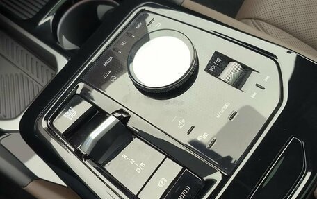 BMW 5 серия, 2025 год, 8 340 000 рублей, 14 фотография