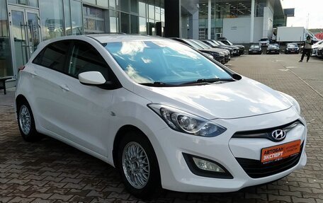 Hyundai i30 II рестайлинг, 2014 год, 849 000 рублей, 4 фотография