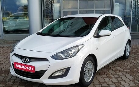 Hyundai i30 II рестайлинг, 2014 год, 849 000 рублей, 1 фотография