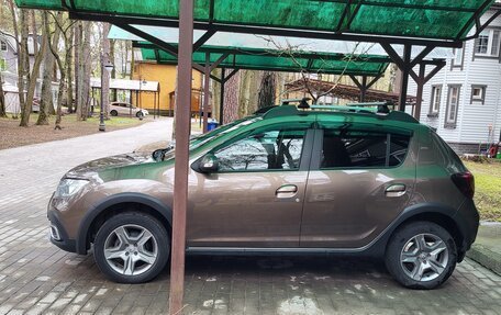 Renault Sandero II рестайлинг, 2019 год, 1 200 000 рублей, 3 фотография