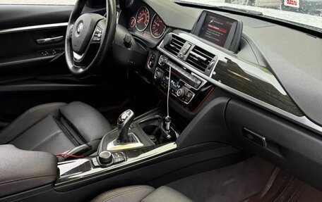 BMW 3 серия, 2017 год, 2 599 099 рублей, 14 фотография