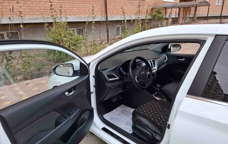 Hyundai Solaris II рестайлинг, 2019 год, 1 550 000 рублей, 8 фотография