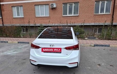 Hyundai Solaris II рестайлинг, 2019 год, 1 550 000 рублей, 15 фотография