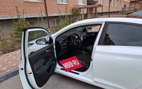 Hyundai Solaris II рестайлинг, 2019 год, 1 550 000 рублей, 9 фотография