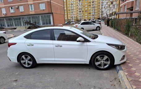 Hyundai Solaris II рестайлинг, 2019 год, 1 550 000 рублей, 25 фотография