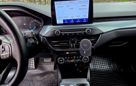 Ford Focus IV, 2019 год, 1 550 000 рублей, 8 фотография