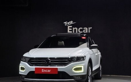 Volkswagen T-Roc I, 2021 год, 2 265 000 рублей, 3 фотография