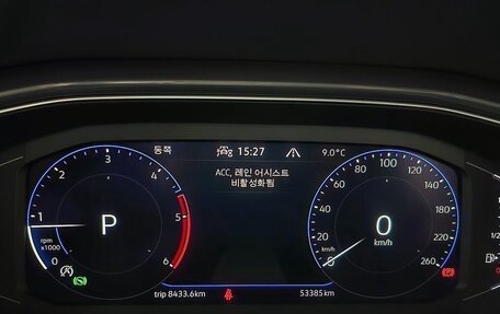 Volkswagen T-Roc I, 2021 год, 2 265 000 рублей, 8 фотография