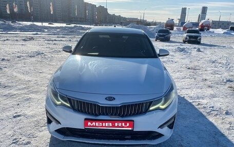 KIA K5 II, 2019 год, 1 190 000 рублей, 1 фотография