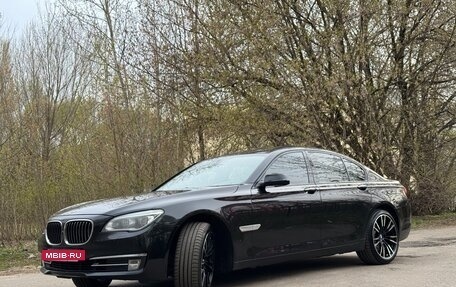 BMW 7 серия, 2013 год, 2 850 000 рублей, 5 фотография