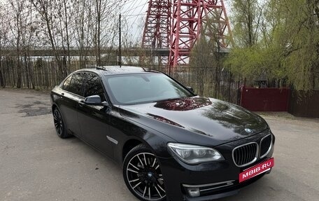 BMW 7 серия, 2013 год, 2 850 000 рублей, 8 фотография