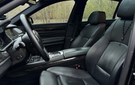 BMW 7 серия, 2013 год, 2 850 000 рублей, 22 фотография