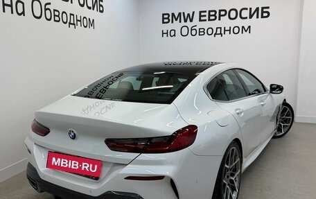 BMW 8 серия, 2020 год, 7 740 000 рублей, 2 фотография