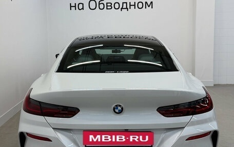 BMW 8 серия, 2020 год, 7 740 000 рублей, 4 фотография