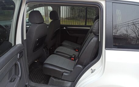 Volkswagen Touran III, 2009 год, 480 000 рублей, 11 фотография