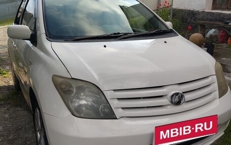 Toyota Ist II, 2004 год, 560 000 рублей, 4 фотография