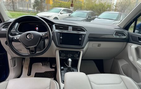 Volkswagen Tiguan II, 2018 год, 2 950 000 рублей, 15 фотография