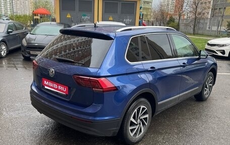 Volkswagen Tiguan II, 2018 год, 2 950 000 рублей, 7 фотография