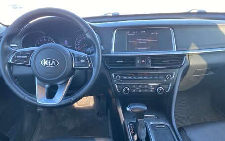 KIA K5 II, 2019 год, 1 190 000 рублей, 9 фотография
