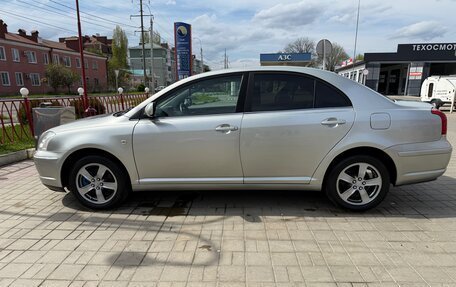 Toyota Avensis III рестайлинг, 2004 год, 680 000 рублей, 6 фотография