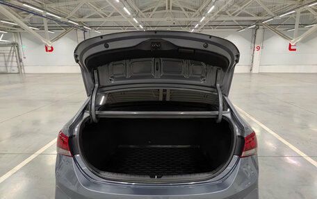 Hyundai Solaris II рестайлинг, 2017 год, 1 249 000 рублей, 14 фотография