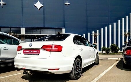 Volkswagen Jetta VI, 2015 год, 1 111 000 рублей, 8 фотография