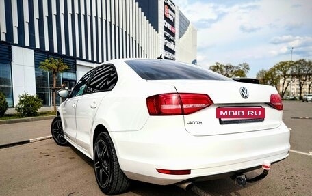 Volkswagen Jetta VI, 2015 год, 1 111 000 рублей, 5 фотография