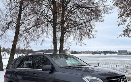 Mercedes-Benz M-Класс, 2012 год, 2 300 000 рублей, 1 фотография