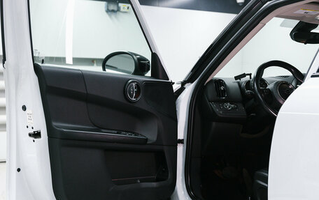 MINI Countryman II (F60), 2019 год, 1 990 000 рублей, 13 фотография