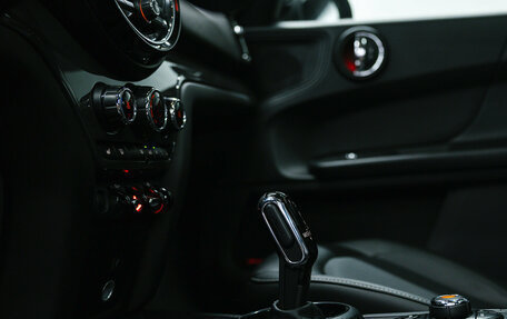 MINI Countryman II (F60), 2019 год, 1 990 000 рублей, 17 фотография