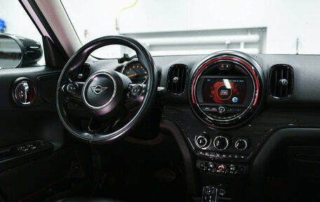 MINI Countryman II (F60), 2019 год, 1 990 000 рублей, 18 фотография