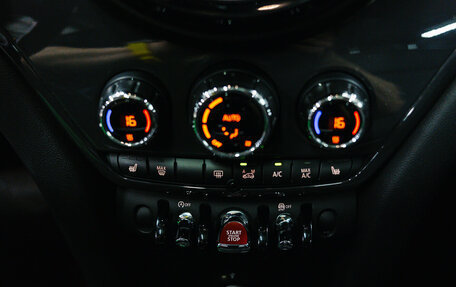 MINI Countryman II (F60), 2019 год, 1 990 000 рублей, 23 фотография