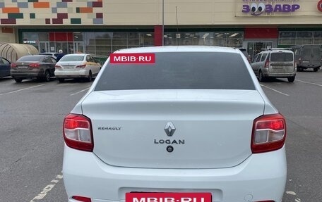 Renault Logan II, 2015 год, 650 000 рублей, 2 фотография