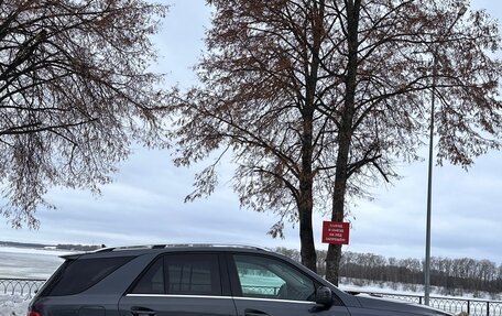 Mercedes-Benz M-Класс, 2012 год, 2 300 000 рублей, 3 фотография