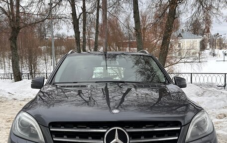 Mercedes-Benz M-Класс, 2012 год, 2 300 000 рублей, 5 фотография