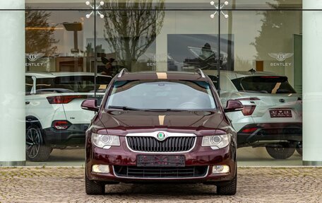 Skoda Superb III рестайлинг, 2012 год, 1 195 000 рублей, 2 фотография