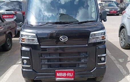 Daihatsu Hijet, 2022 год, 1 380 000 рублей, 1 фотография