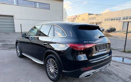 Mercedes-Benz GLC, 2024 год, 7 400 000 рублей, 4 фотография