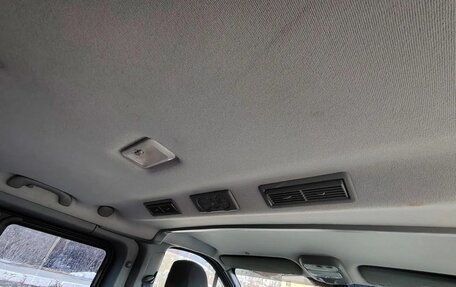 Renault Trafic, 2013 год, 1 850 000 рублей, 19 фотография