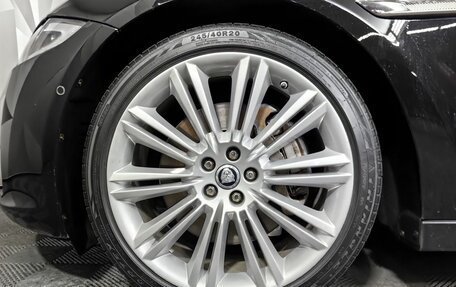 Jaguar XJ IV (X351), 2017 год, 2 875 000 рублей, 9 фотография