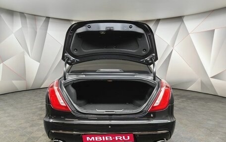 Jaguar XJ IV (X351), 2017 год, 2 875 000 рублей, 12 фотография