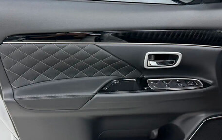 Mitsubishi Outlander III рестайлинг 3, 2022 год, 2 250 000 рублей, 15 фотография