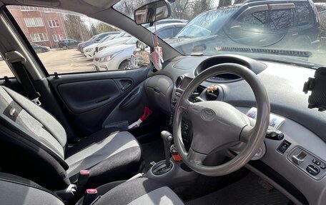 Toyota Vitz, 2001 год, 305 000 рублей, 9 фотография